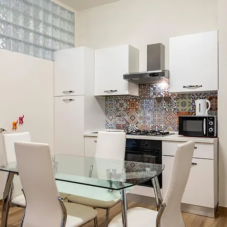 Guesthost - Mon - Pet Friendly * La Spezia