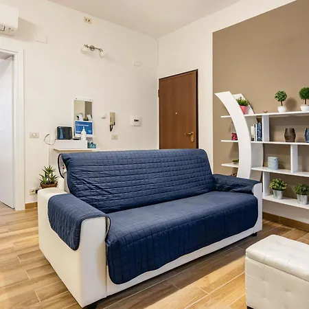 Mon - Pet Friendly *